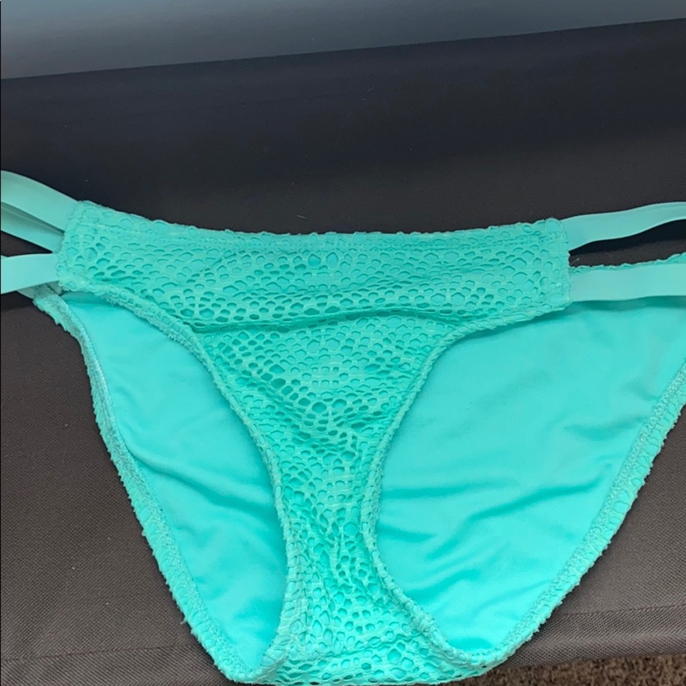 Bathing suit bottoms